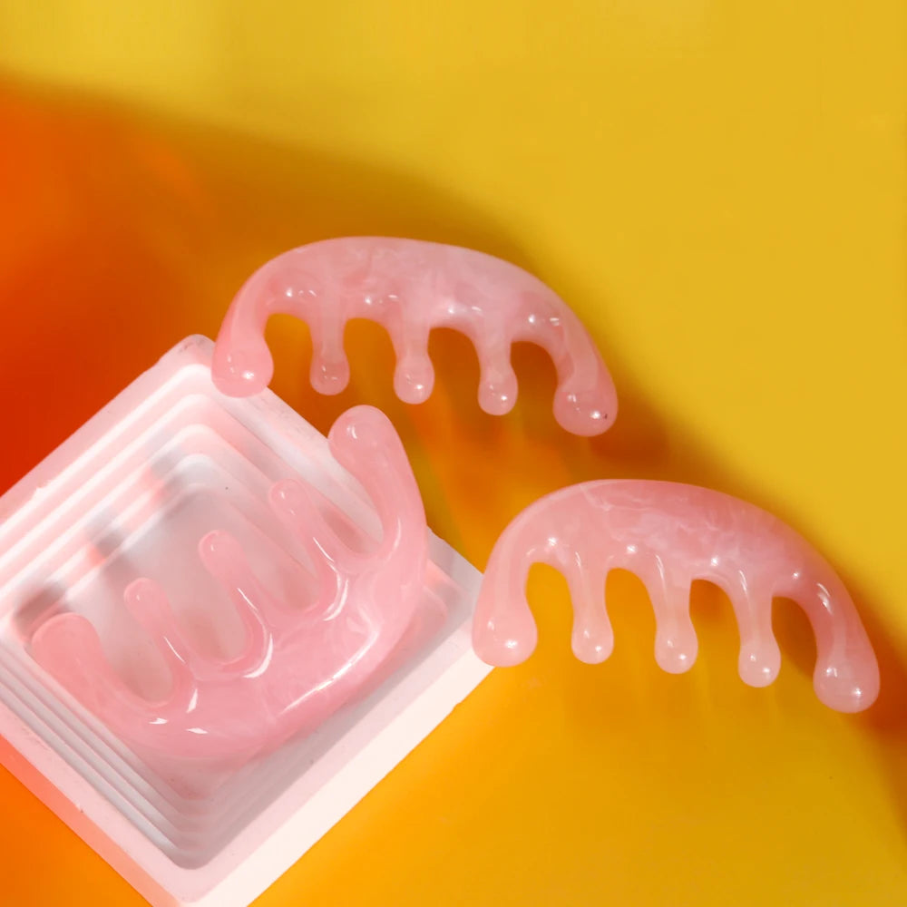 1PCS Five Tooth Massage Comb Resin White/Pink Head Massage Comb for Home Use Portable Massage Comb