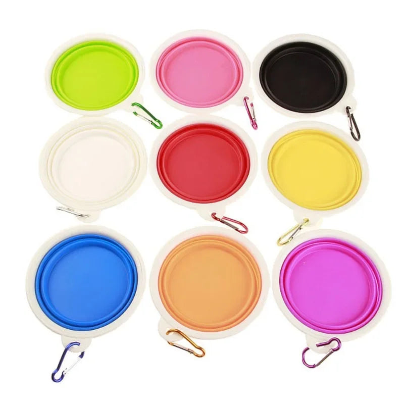 The White Frame Folding Pet Bowl Has a Buckle for Walking Dogs and Picnics with Pets Silicone Materials Pets to Drink and Feed
